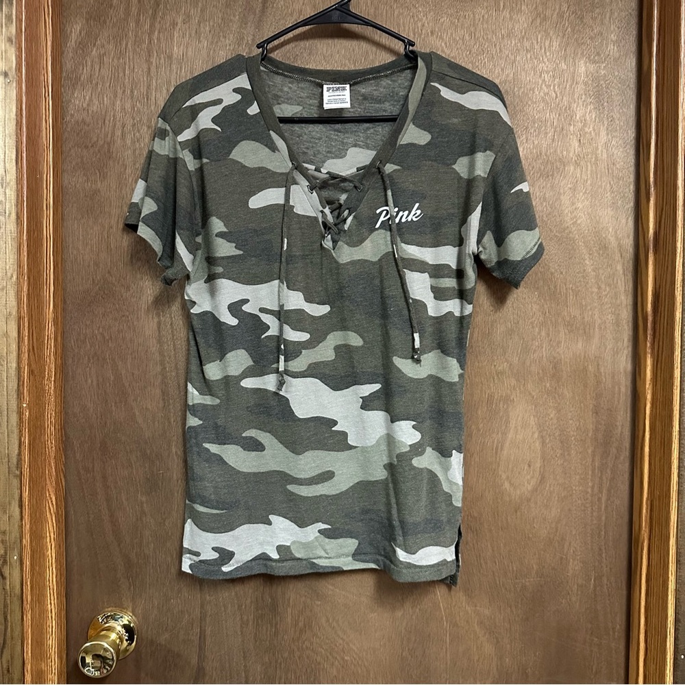 Victoria’s Secret Pink Short Sleeve‎ Shirt Extra Small